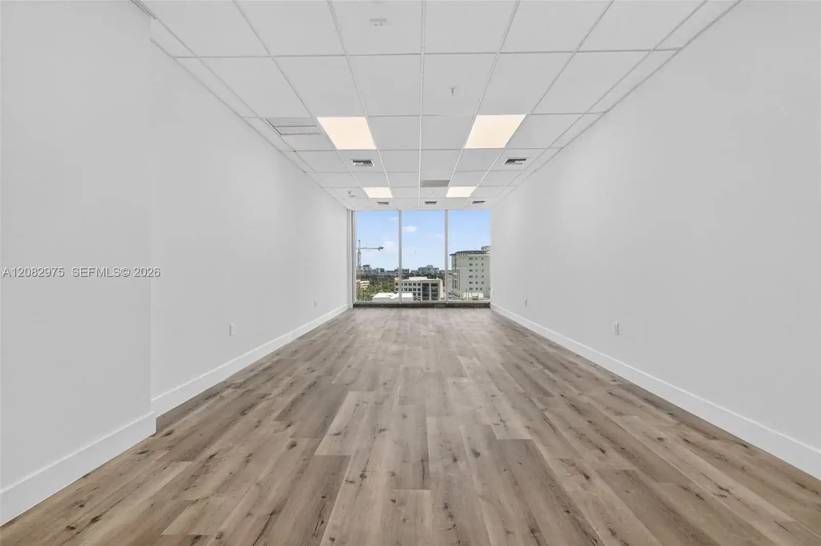 Commercial Sale for sale at 2820 NE 214th St # 1006, Aventura FL 33180