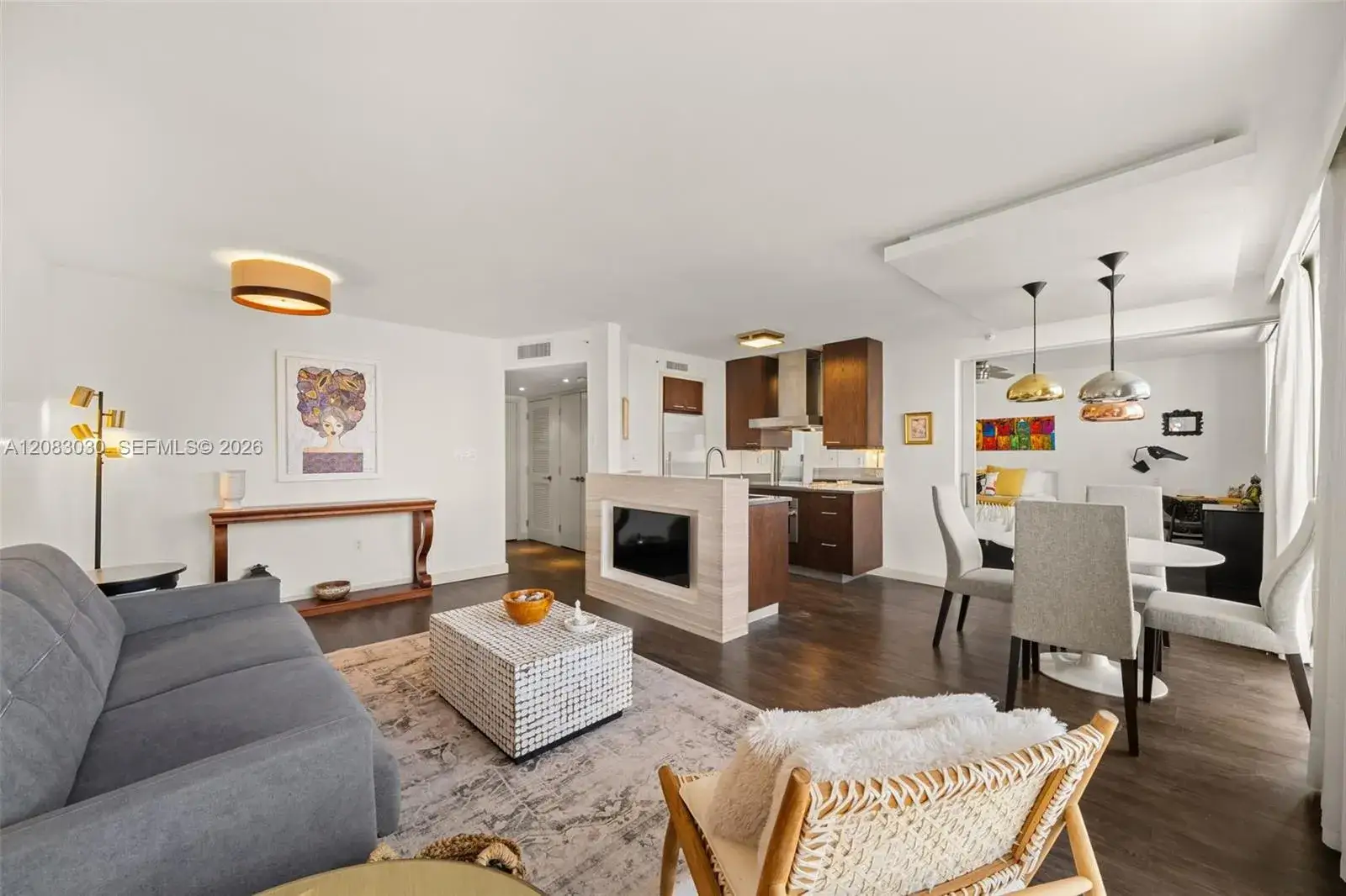 1 bedroom 2 bath Residential for sale at 1688 West Ave # 806, Miami Beach FL 33139