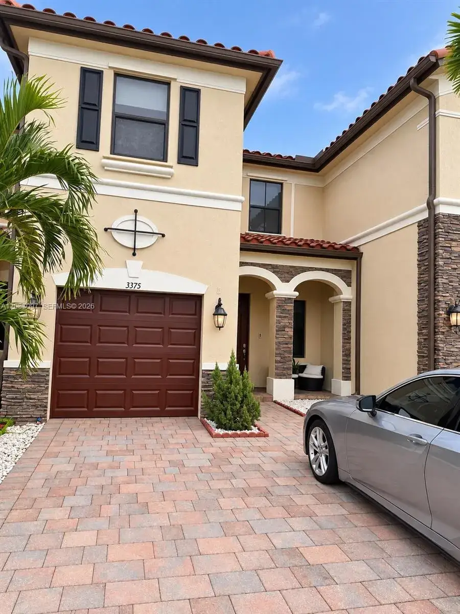 3 bedroom 2 bath Residential Lease for rent at 3375 W 90th Ter # 3375, Hialeah FL 33018