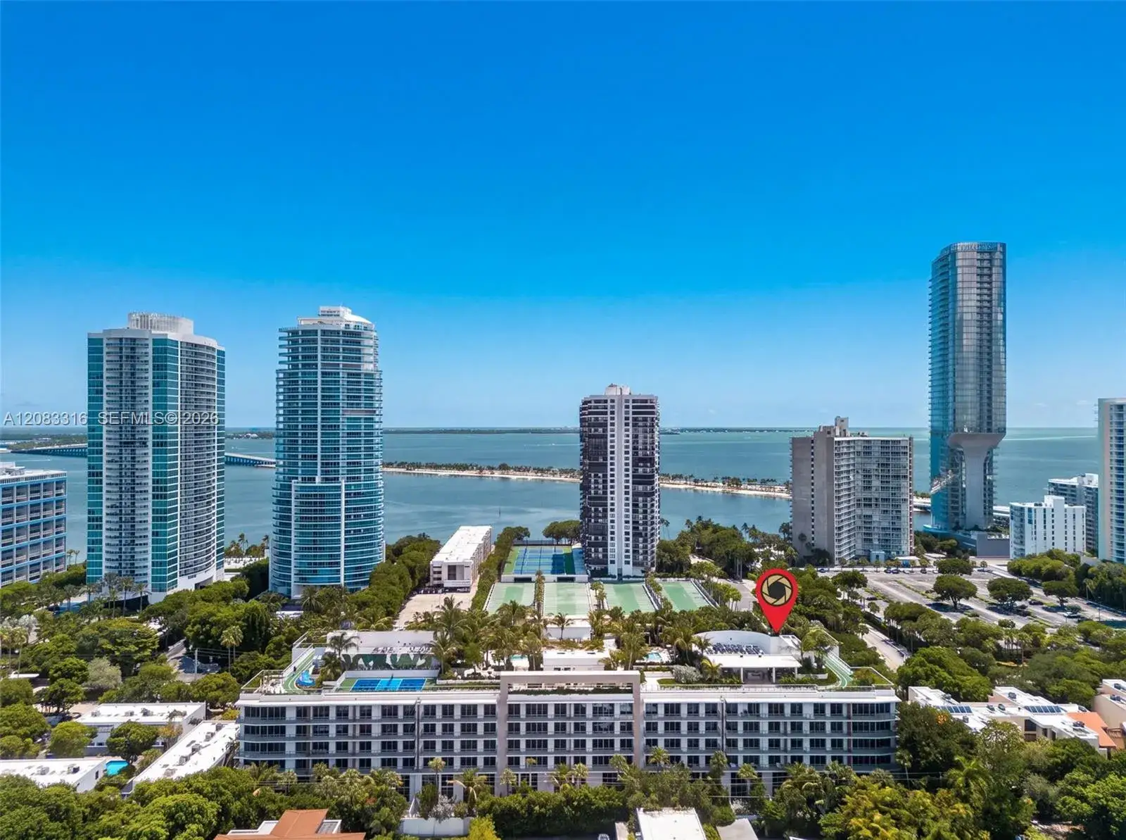 2 bedroom 2 bath Residential Lease for rent at 2200 Brickell Avenue # 315, Miami FL 33129