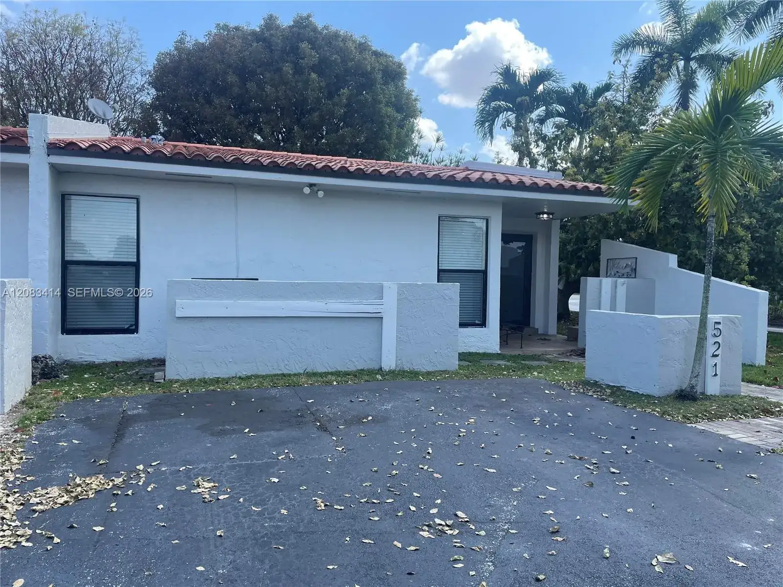 3 bedroom 2 bath Residential Lease for rent at 521 SW 93rd Ct # 521, Miami FL 33174