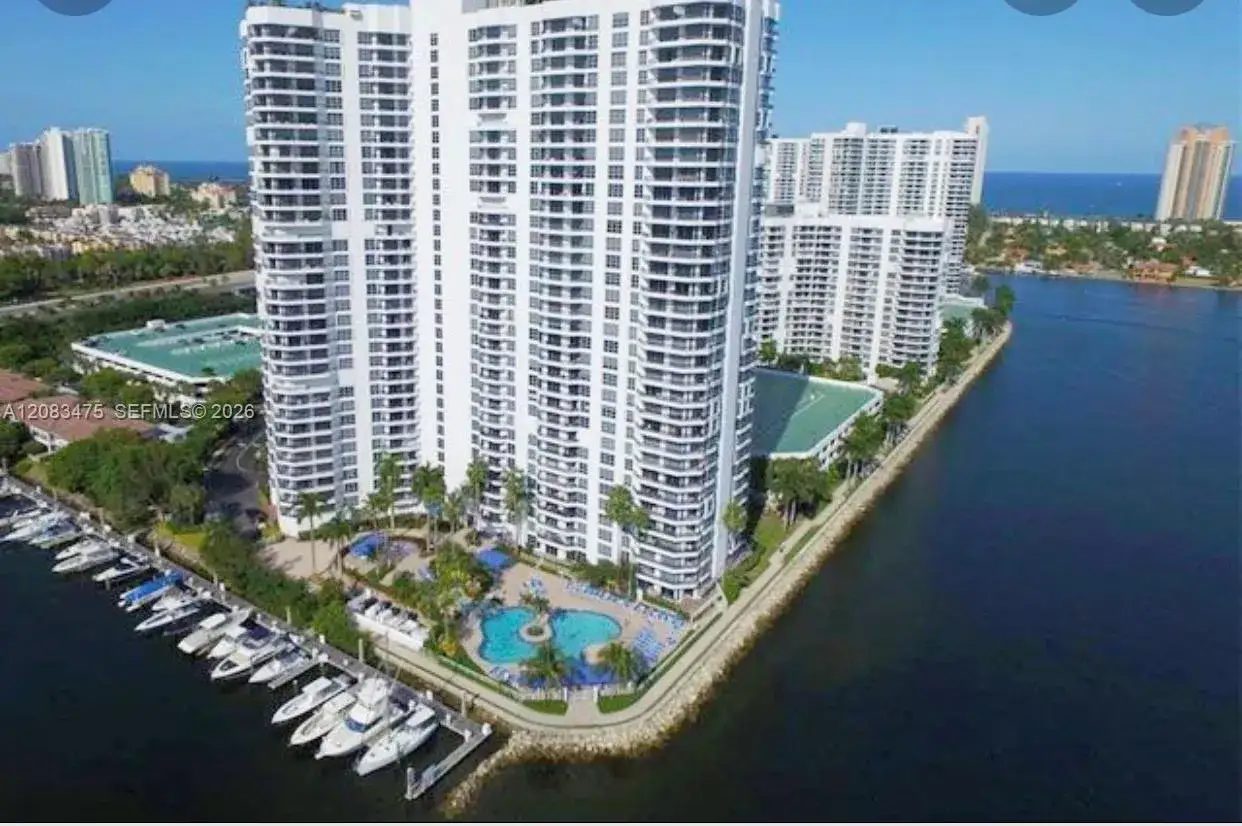2 bedroom 2 bath Residential for sale at 3530 Mystic Pointe Dr # 3003, Aventura FL 33180