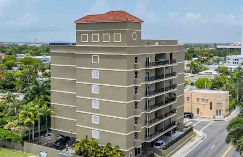 1 bedroom 1 bath Residential Lease for rent at 120 SW 37th Ave # 501, Miami FL 33134