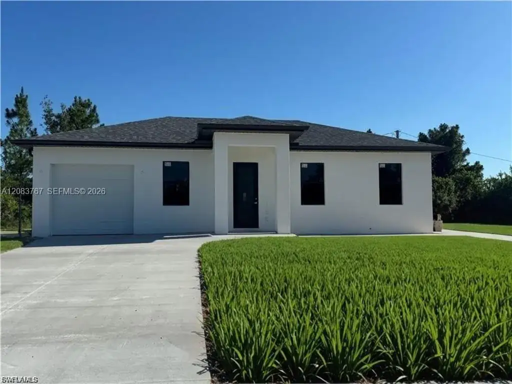 3 bedroom 3 bath Residential for sale at 3002 68th ST W, Lehigh Acres FL 33971
