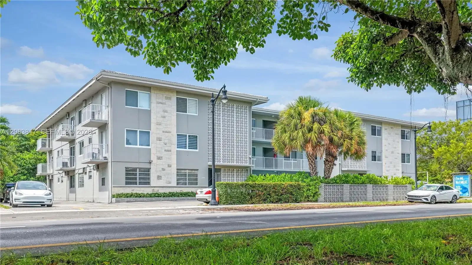 1 bedroom 1 bath Residential Lease for rent at 2300 SW 3rd Ave # 12A, Miami FL 33129