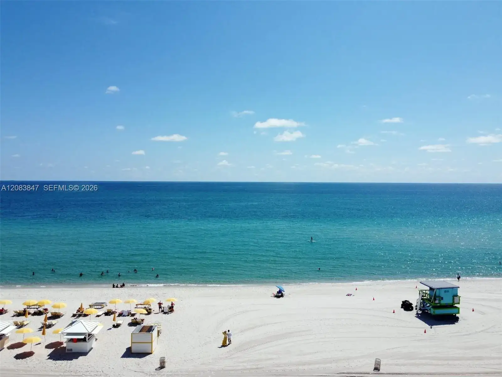 1 bedroom 1 bath Residential Lease for rent at 6061 Collins Ave # 23B, Miami Beach FL 33140