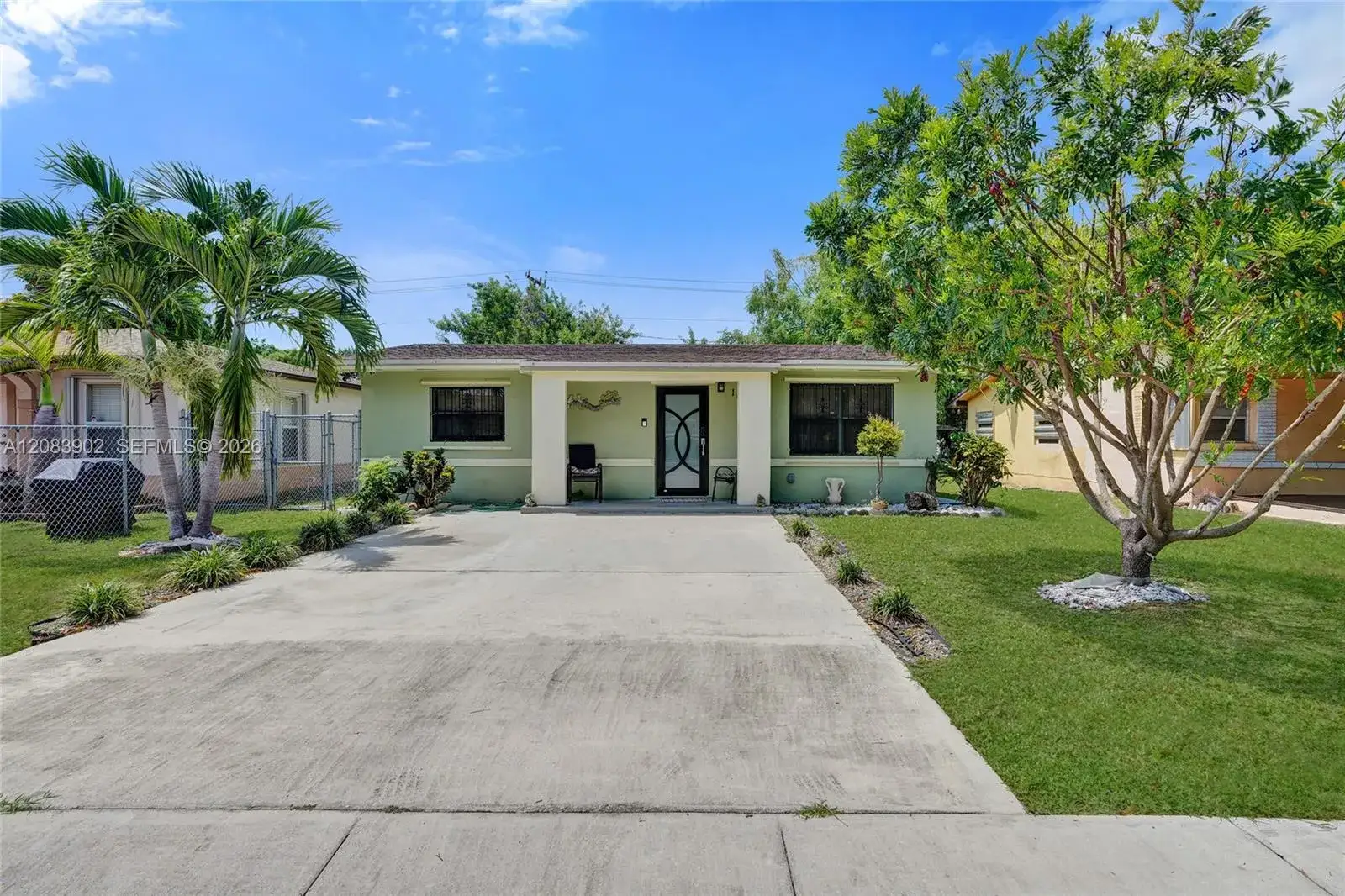 3 bedroom 1 bath Residential Lease for rent at 10366 SW 172nd St., Miami FL 33157
