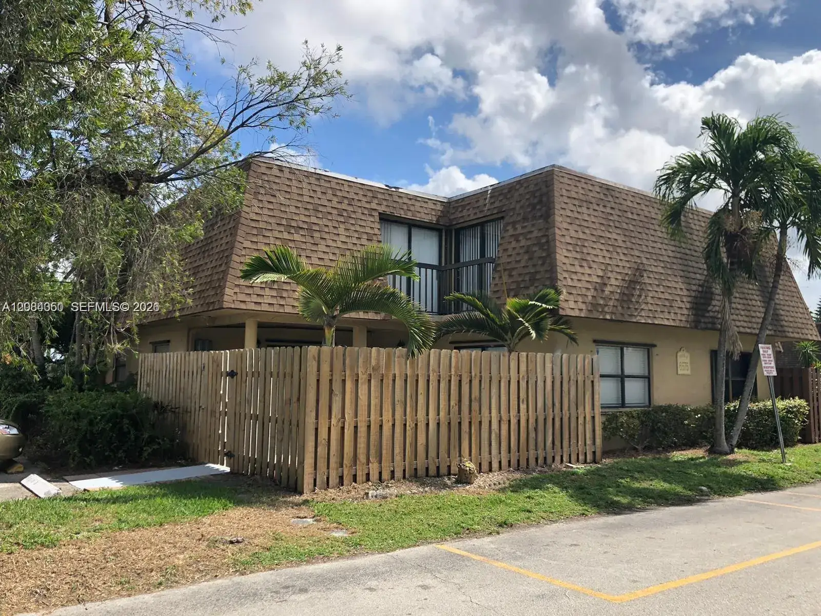 6575 W 24th Ct # 14, Hialeah FL 33016