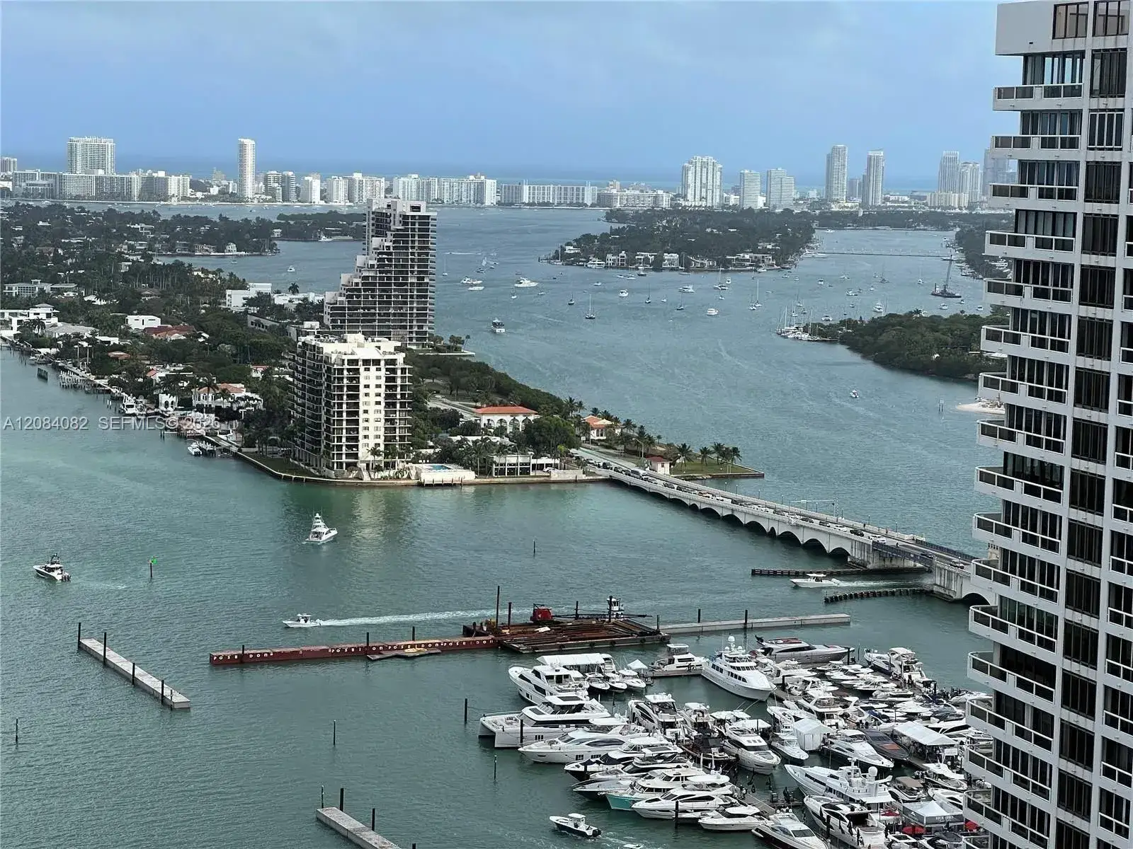 2 bedroom 2 bath Residential Lease for rent at 1750 N Bayshore Dr # 3402, Miami FL 33132