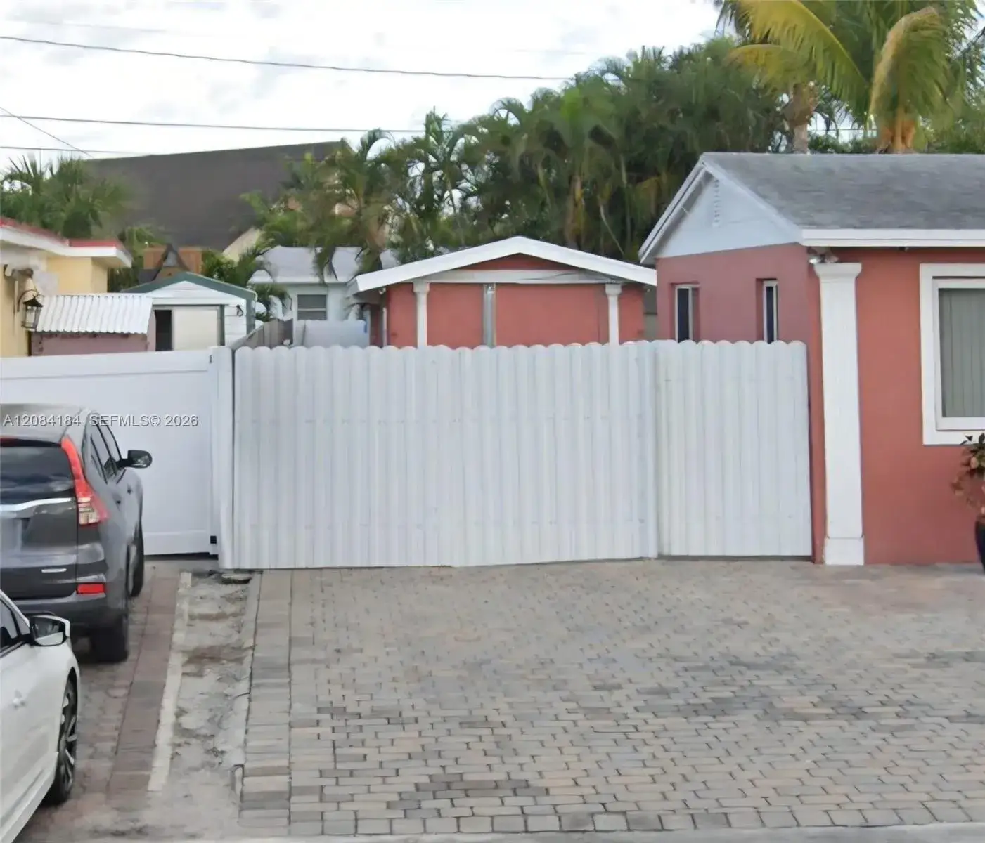1 bedroom 1 bath Residential Lease for rent at 137 Abaco Dr # 1, Palm Springs FL 33461