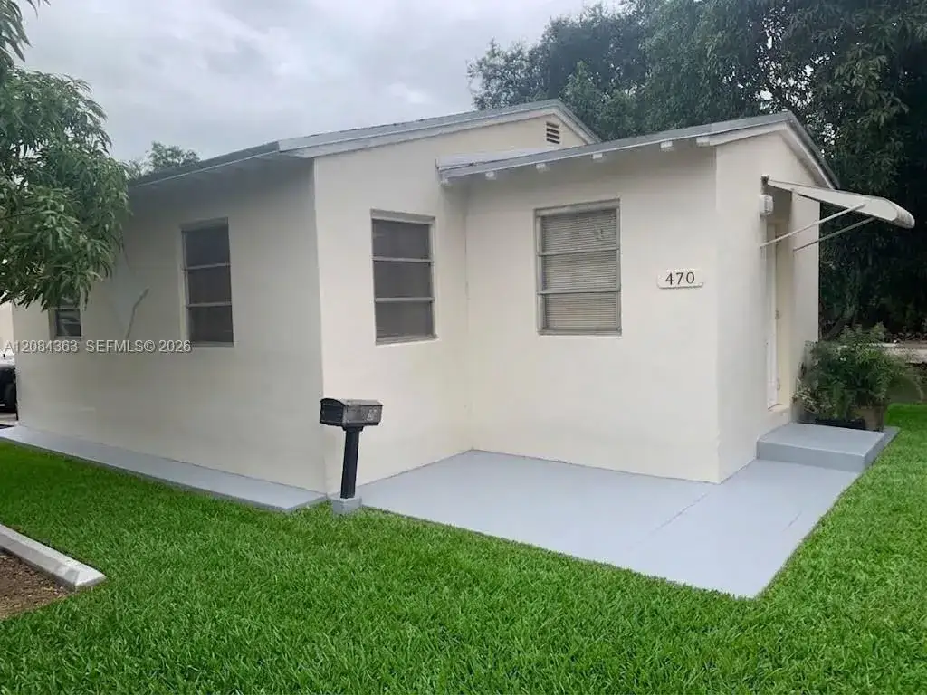 Residential Income for sale at 470 NE 162nd St, Miami FL 33162