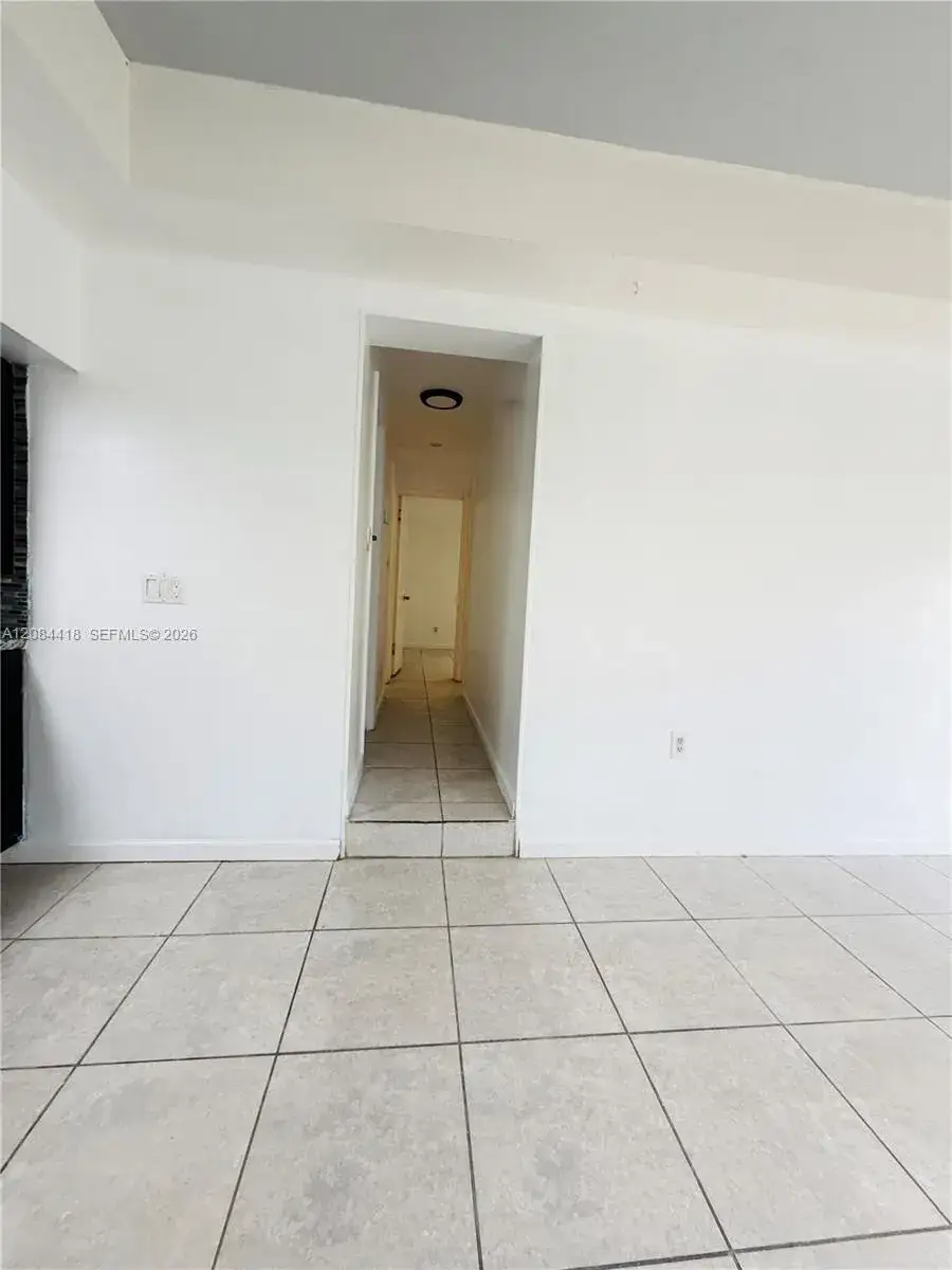 5737 Grant St # 2, Hollywood FL 33021