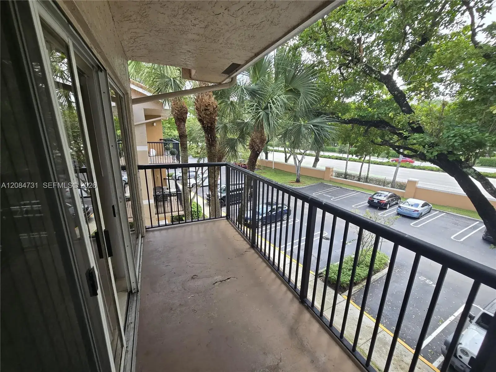 8701 Wiles Rd # 305, Coral Springs FL 33067