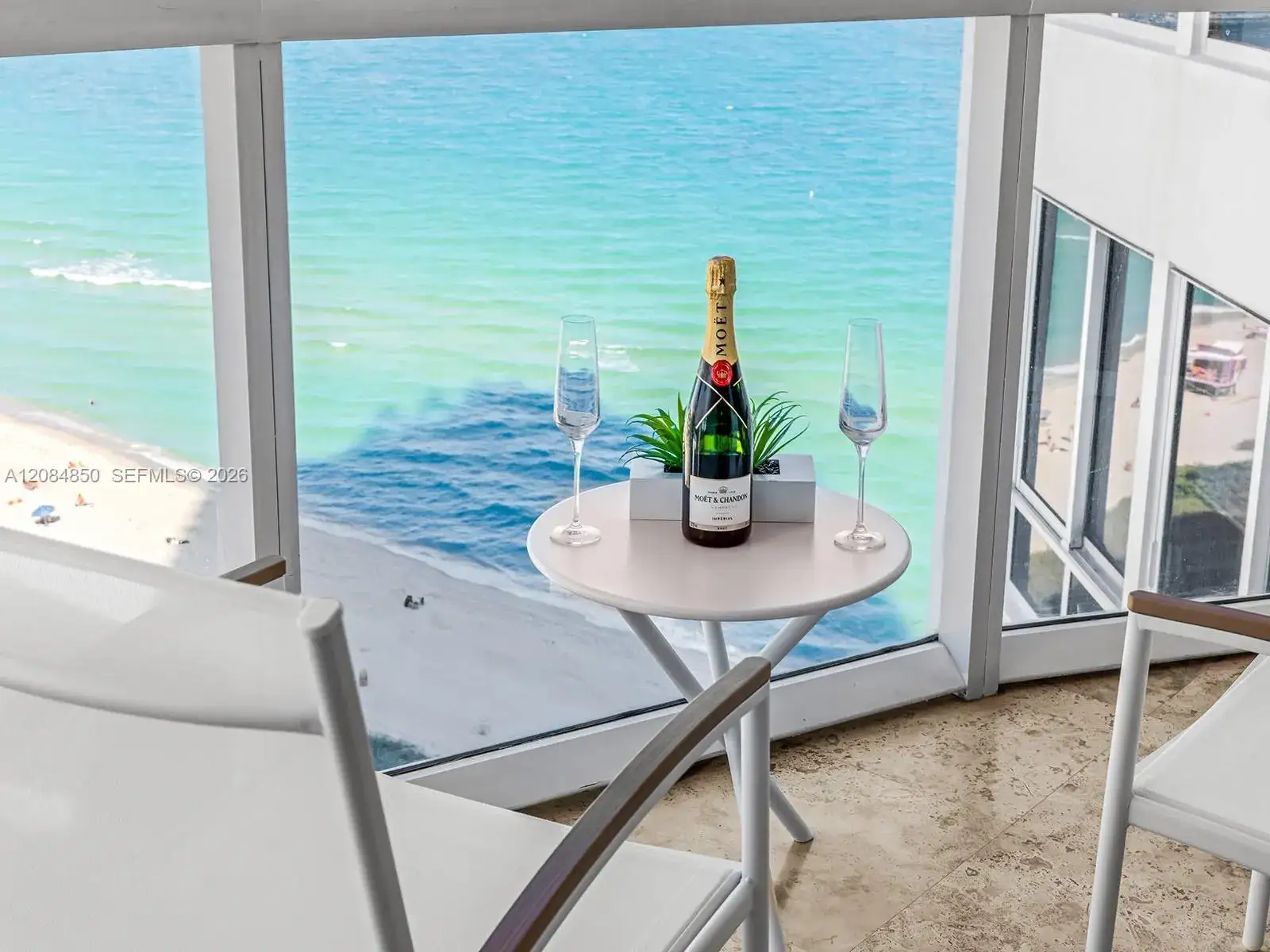 1 bedroom 1 bath Residential Lease for rent at 6365 Collins Ave # 1911, Miami Beach FL 33141