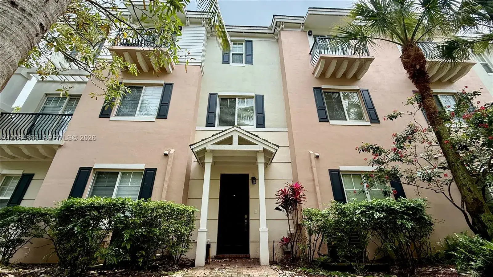 3 bedroom 3 bath Residential Lease for rent at 3843 NW 5th Ter, Boca Raton FL 33431