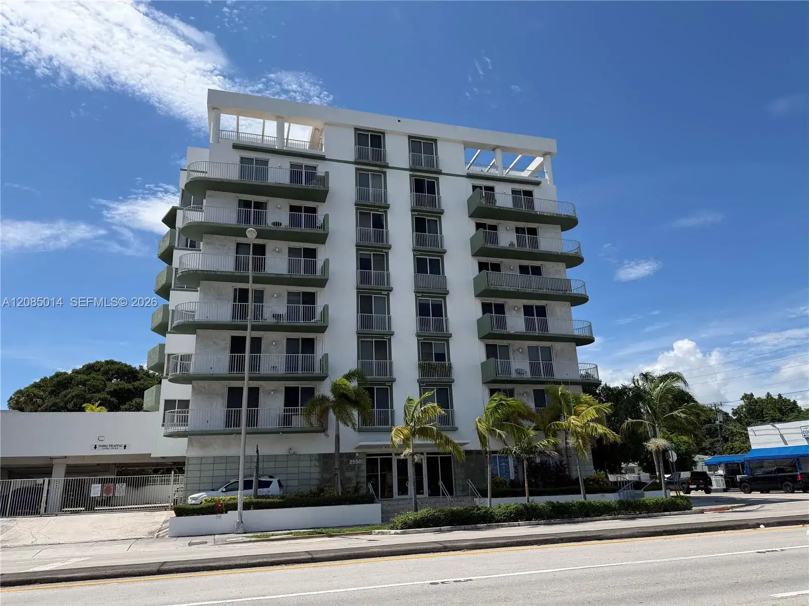 2 bedroom 2 bath Residential Lease for rent at 2550 SW 27th Ave # 606, Miami FL 33133
