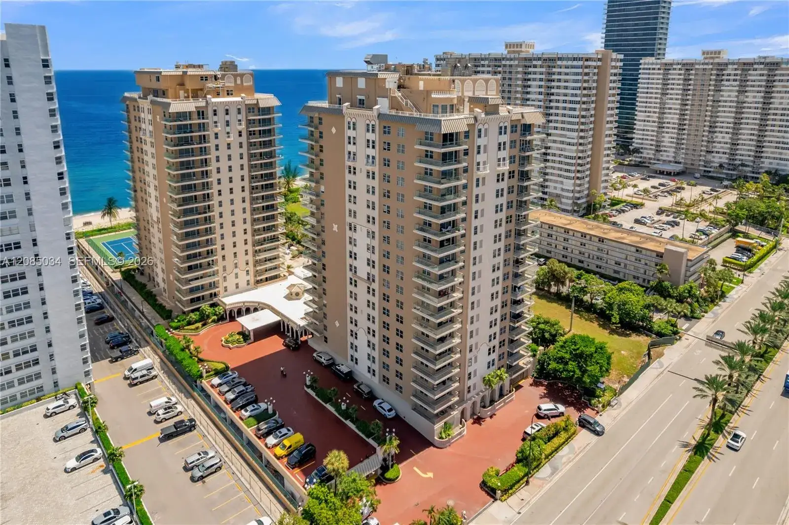 3 bedroom 2 bath Residential for sale at 1920 S Ocean Dr # 3A, Hallandale Beach FL 33009