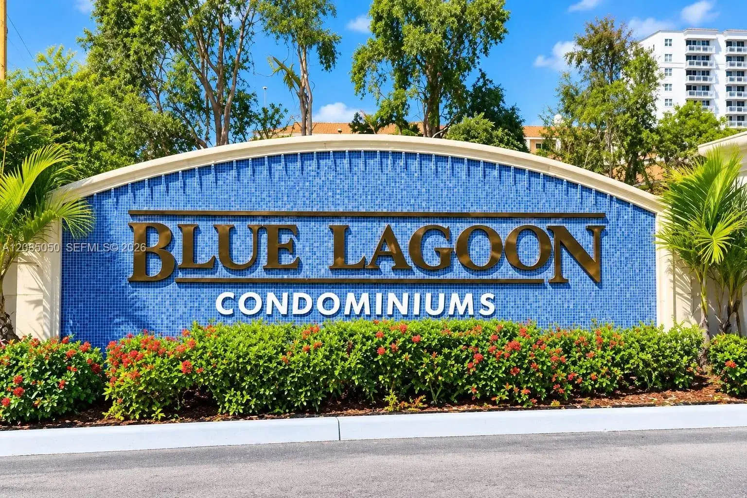 2 bedroom 1 bath Residential Lease for rent at 5091 NW 7th St # 705, Miami FL 33126