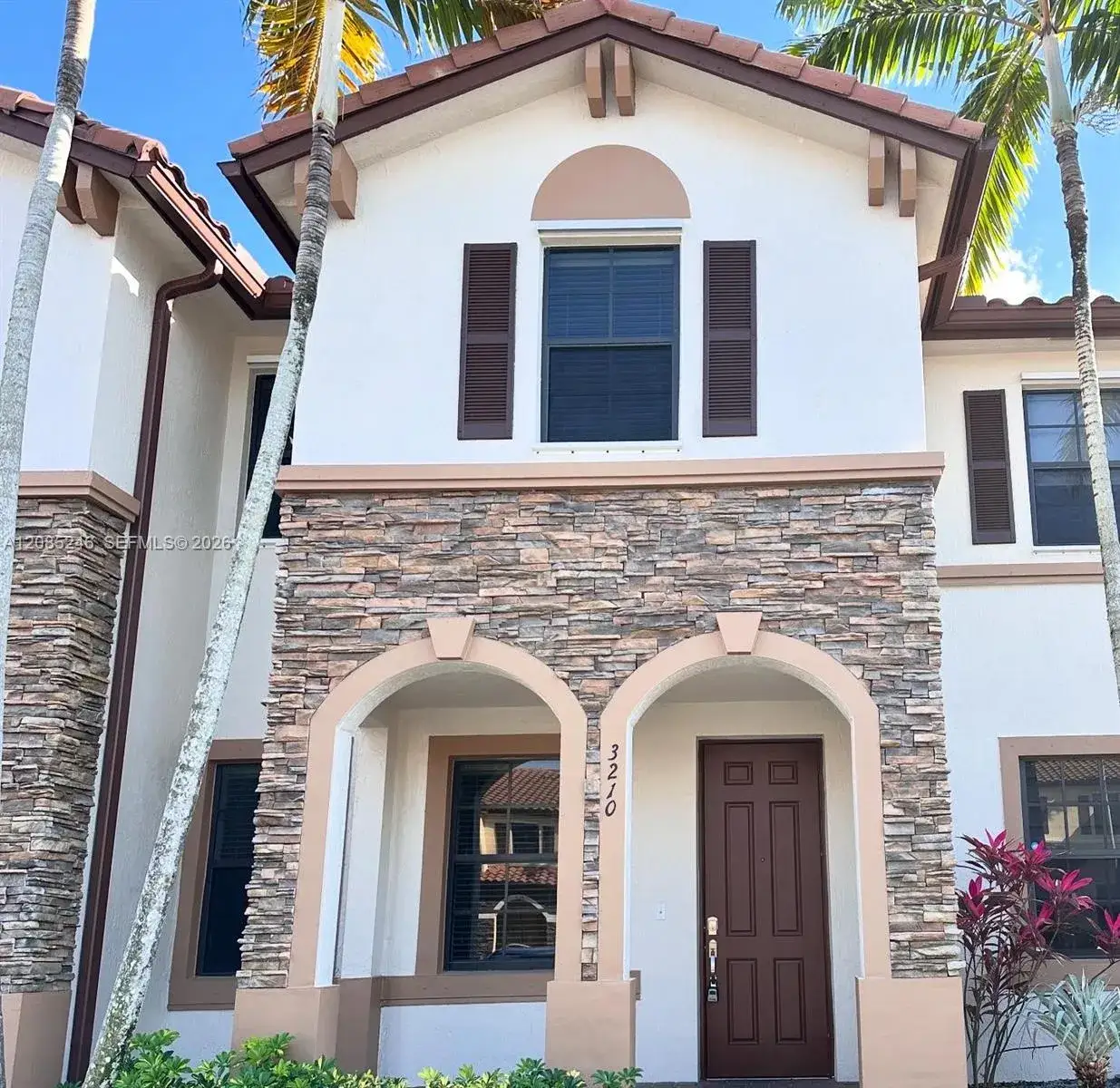 3 bedroom 2 bath Residential Lease for rent at 3210 SE 6th St, Homestead FL 33033