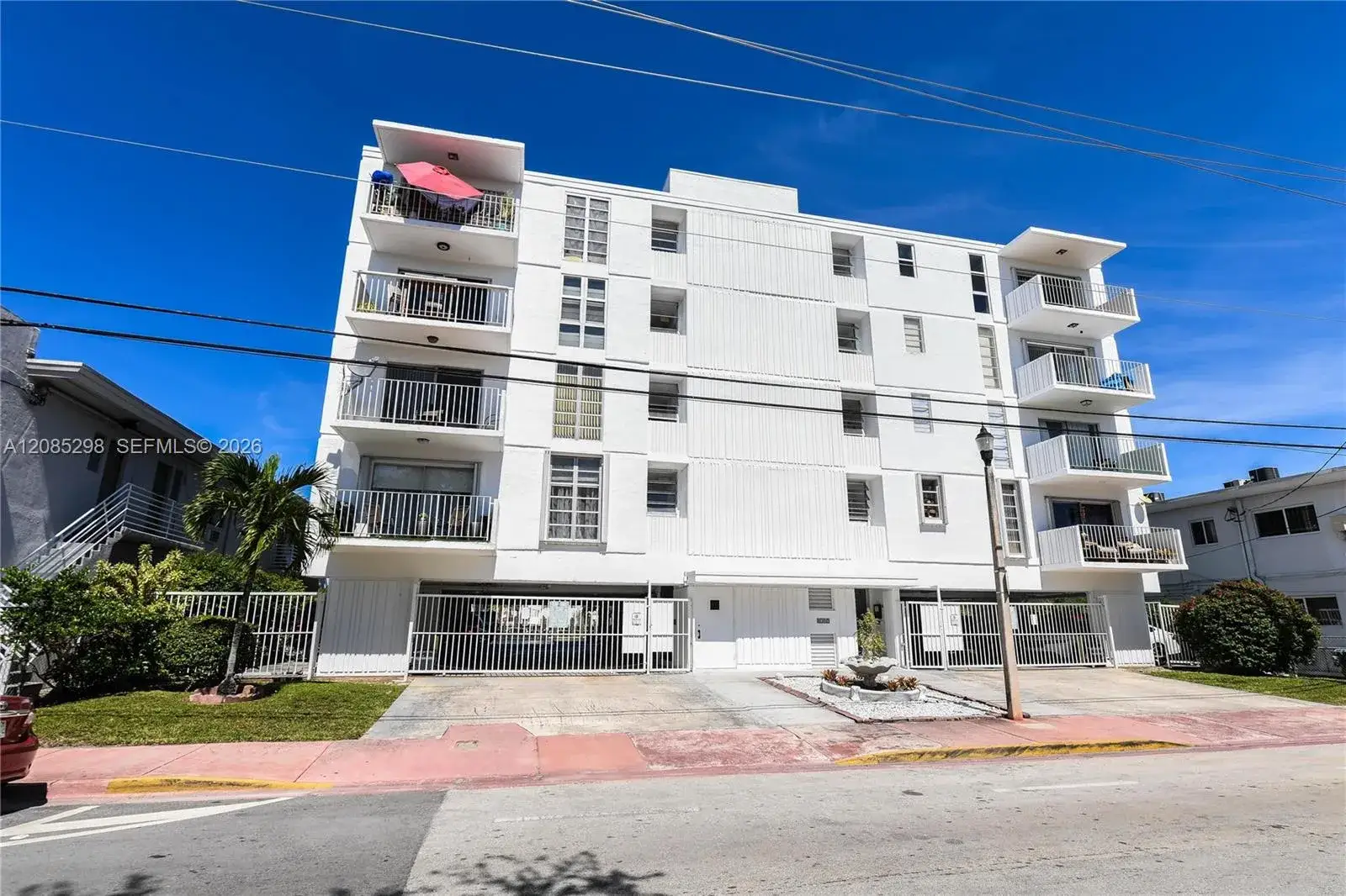 3 bedroom 2 bath Residential Lease for rent at 8305 Crespi Blvd # 4D, Miami Beach FL 33141