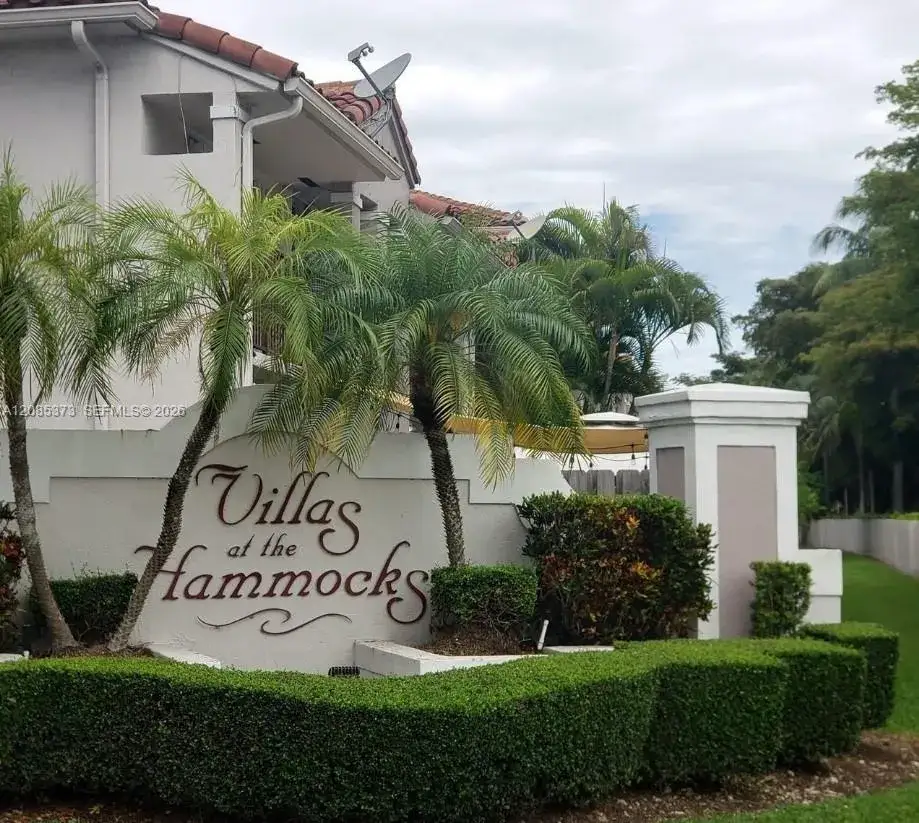 3 bedroom 2 bath Residential Lease for rent at 10130 SW 154th Cir Ct # 9, Miami FL 33196