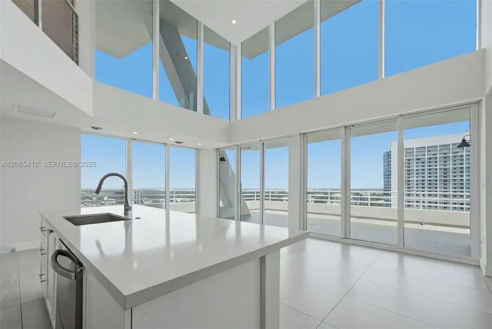 4 bedroom 4 bath Residential Lease for rent at 555 NE 34th St, Miami FL 33137
