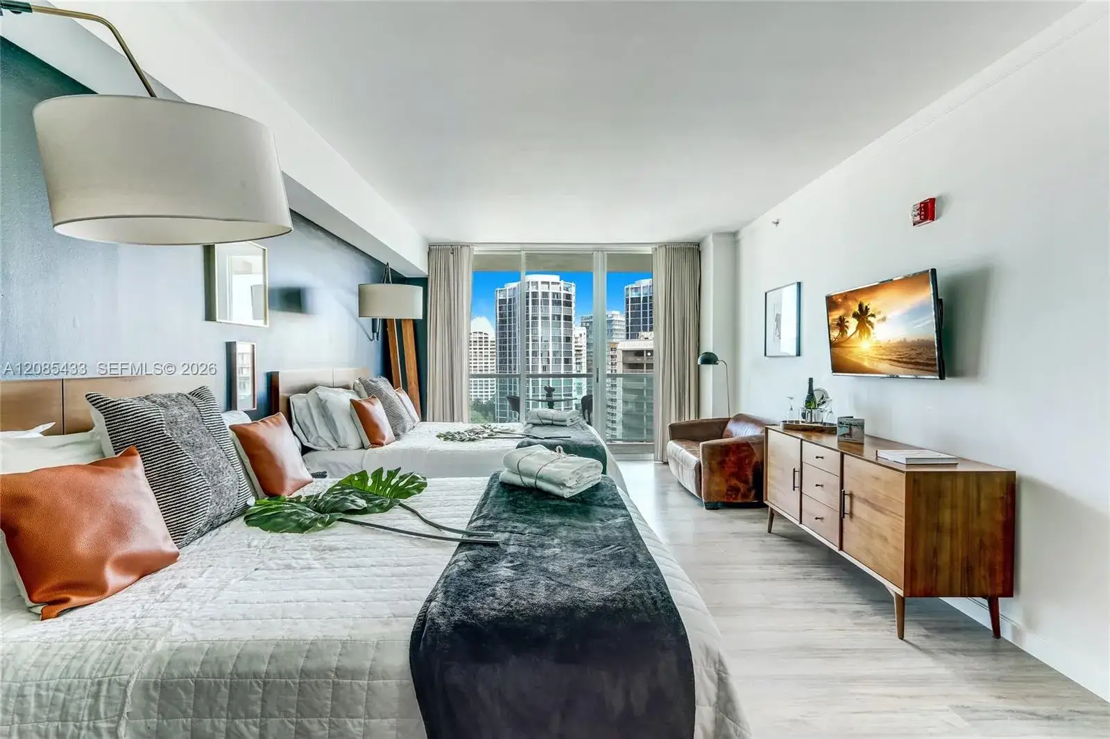 1 bath Residential for sale at 2889 Mcfarlane Rd # 1607, Miami FL 33133