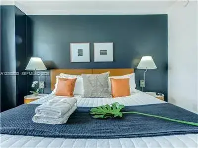 1 bedroom 2 bath Residential for sale at 2889 Mcfarlane Rd # 1512, Miami FL 33133