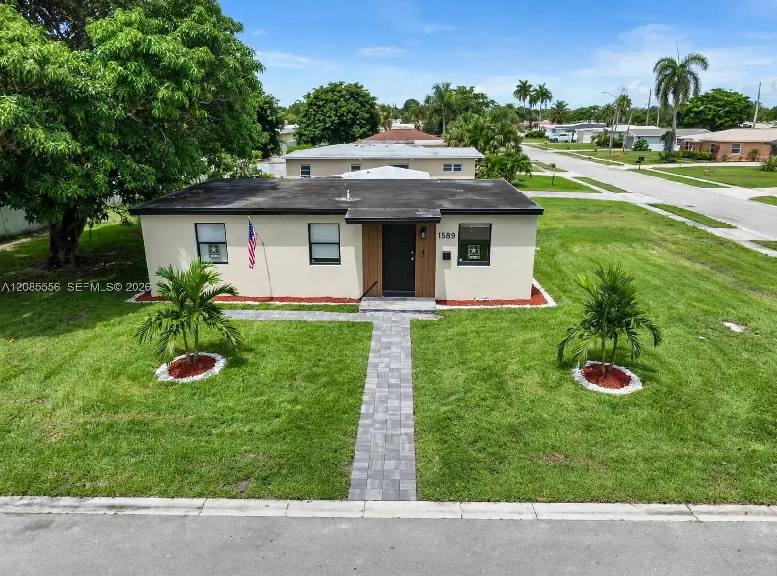 3 bedroom 2 bath Residential for sale at 1589 NW 4th Ave, Pompano Beach FL 33060