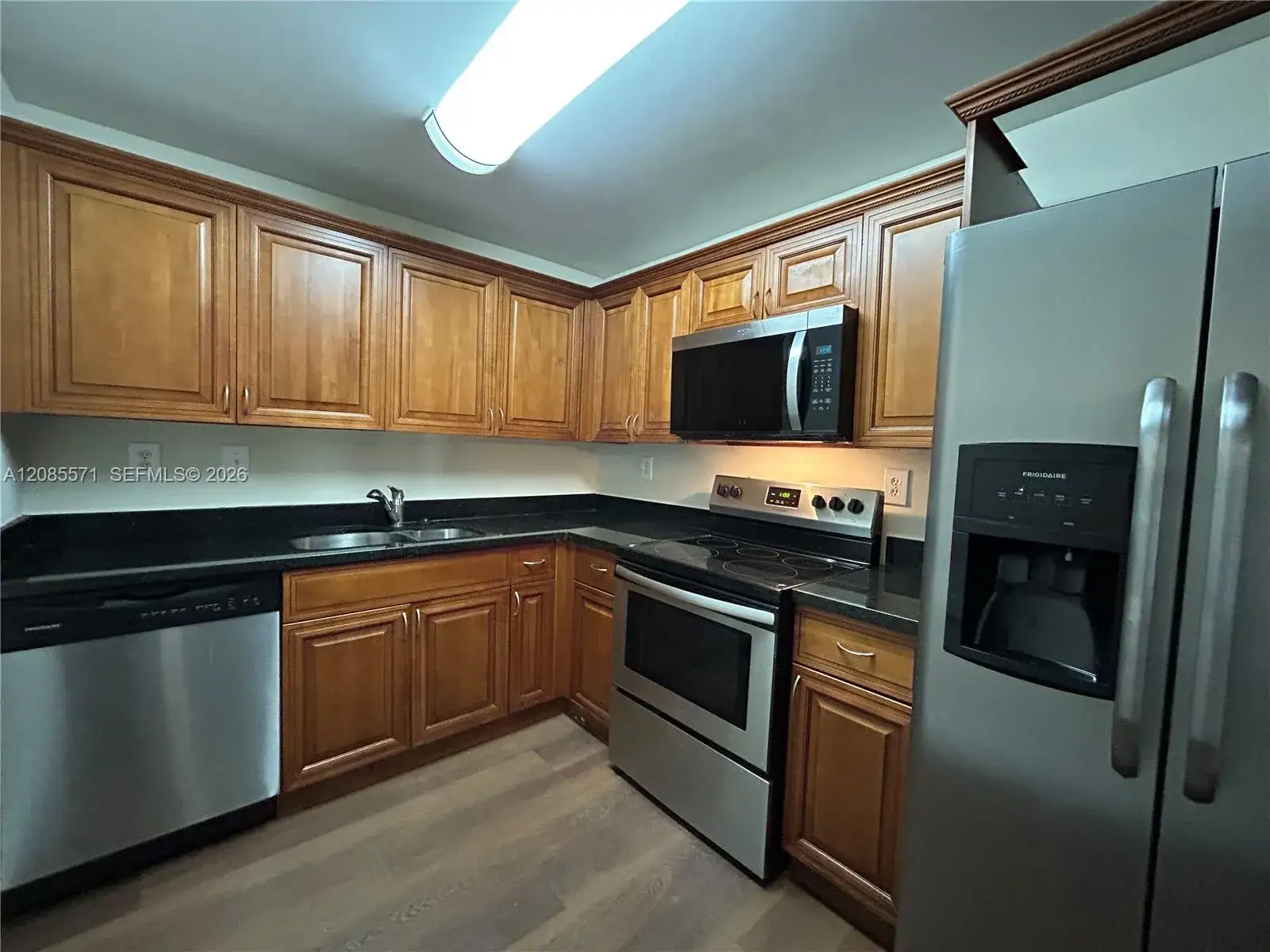 1 bedroom 1 bath Residential Lease for rent at 700 NW 214th St # 116, Miami Gardens FL 33169