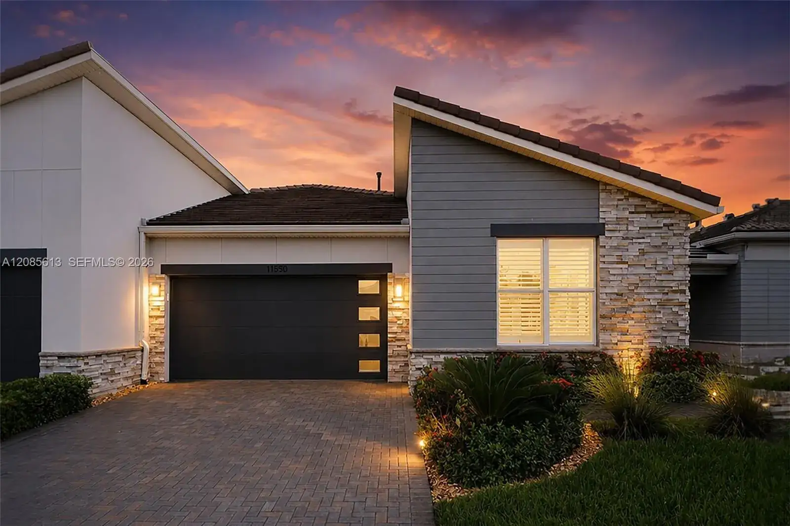 3 bedroom 2 bath Residential for sale at 11550 SW Viridian Blvd, Port St. Lucie FL 34987