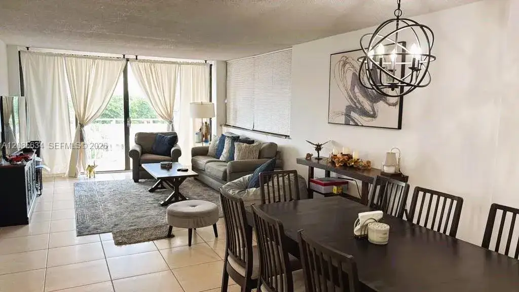2450 NE 135th St # 502, North Miami FL 33181