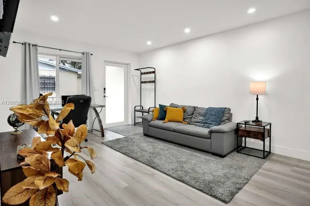 2 bedroom 1 bath Residential Lease for rent at 300 NW 82nd Ter # 1, Miami FL 33150