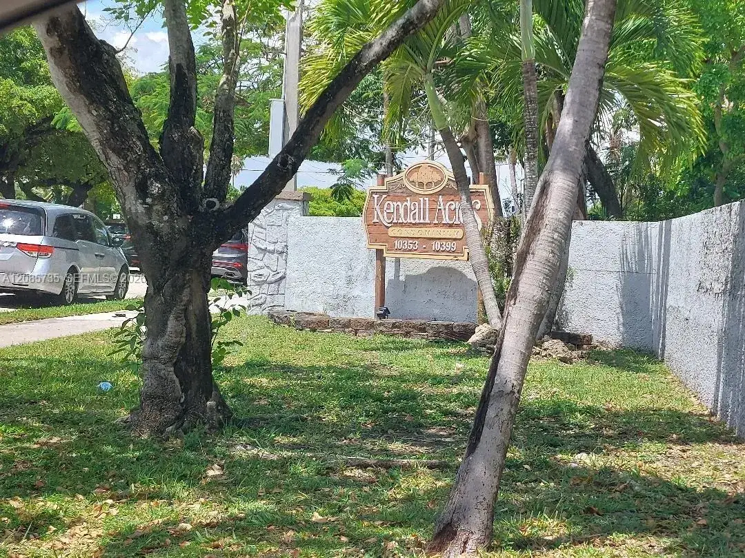 2 bedroom 2 bath Residential Lease for rent at 10357 N Kendall Dr, Miami FL 33176