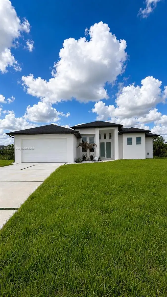 3 bedroom 2 bath Residential for sale at 6013 N Gene Ave, Lehigh Acres FL 33971
