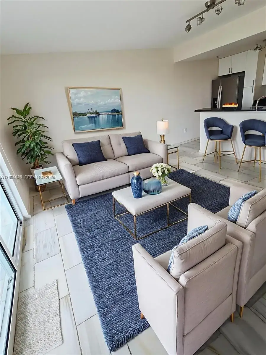 1 bedroom 1 bath Residential Lease for rent at 1401 SW 22nd St # 1203, Miami FL 33145
