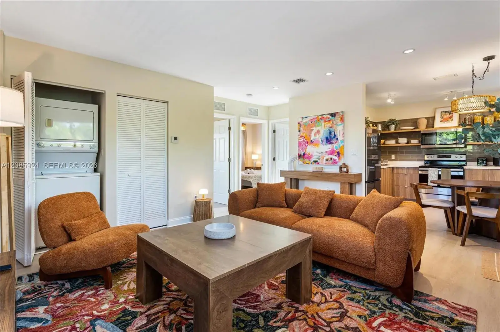 2 bedroom 1 bath Residential Lease for rent at 920 SW 9th St # B, Miami FL 33130