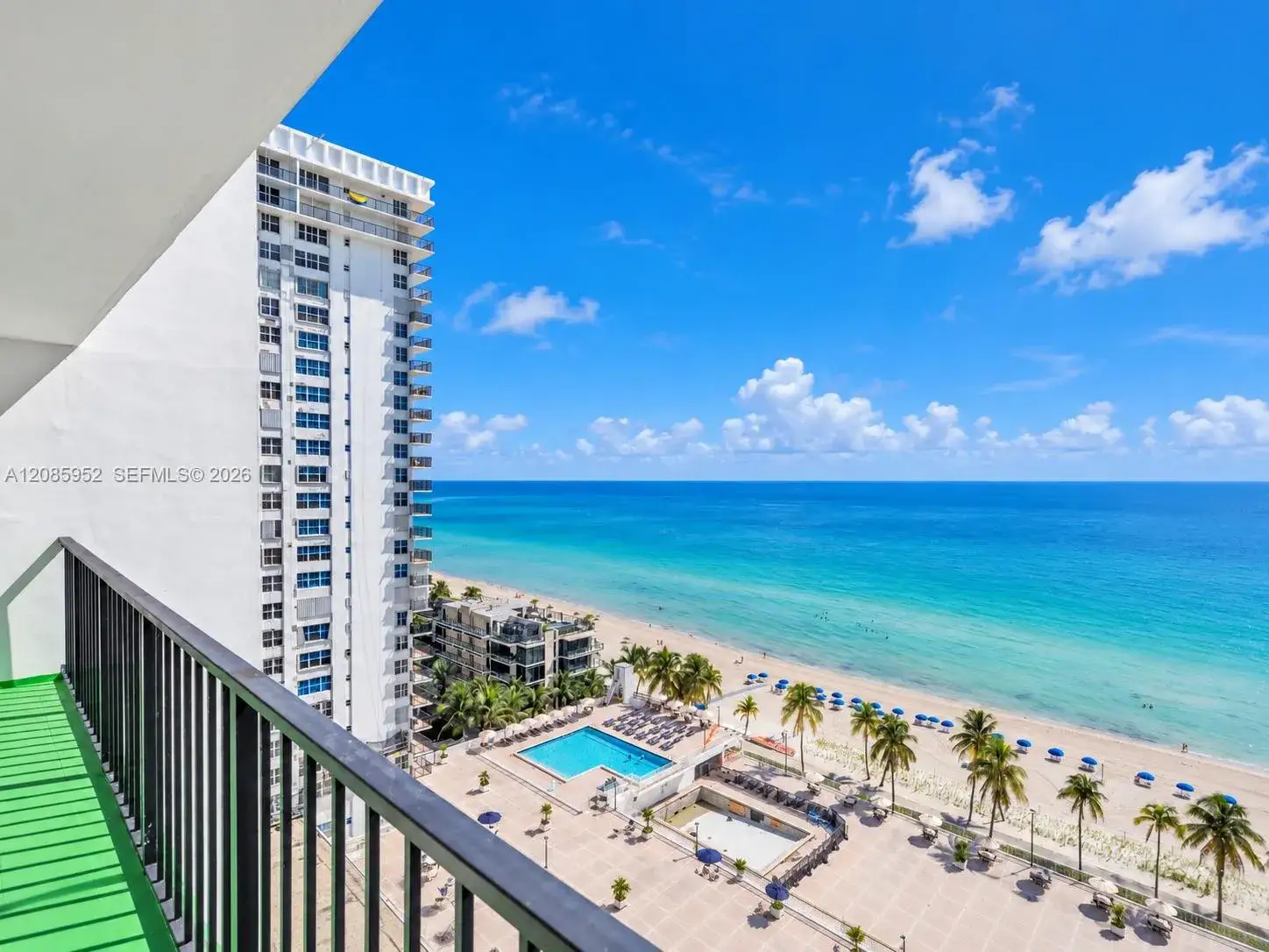 1 bedroom 1 bath Residential for sale at 2401 S Ocean Dr # 1702, Hollywood FL 33019