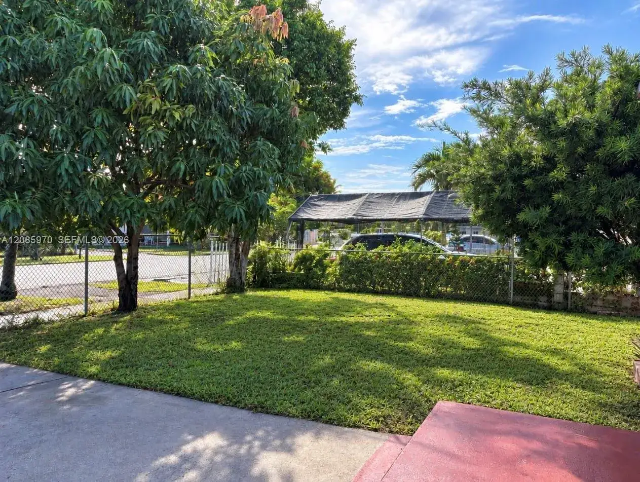 3 bedroom 2 bath Residential for sale at 1010 E 8th Ct, Hialeah FL 33010