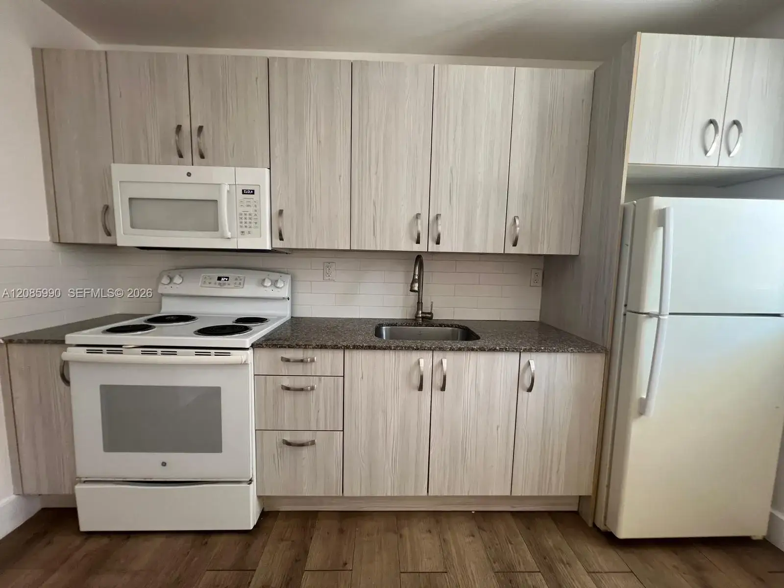 1 bath Residential Lease for rent at 1550 NW 1st Ct # 2, Miami FL 33136