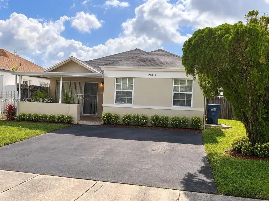3 bedroom 2 bath Residential Lease for rent at 20119 NW 36th Ct, Miami Gardens FL 33056