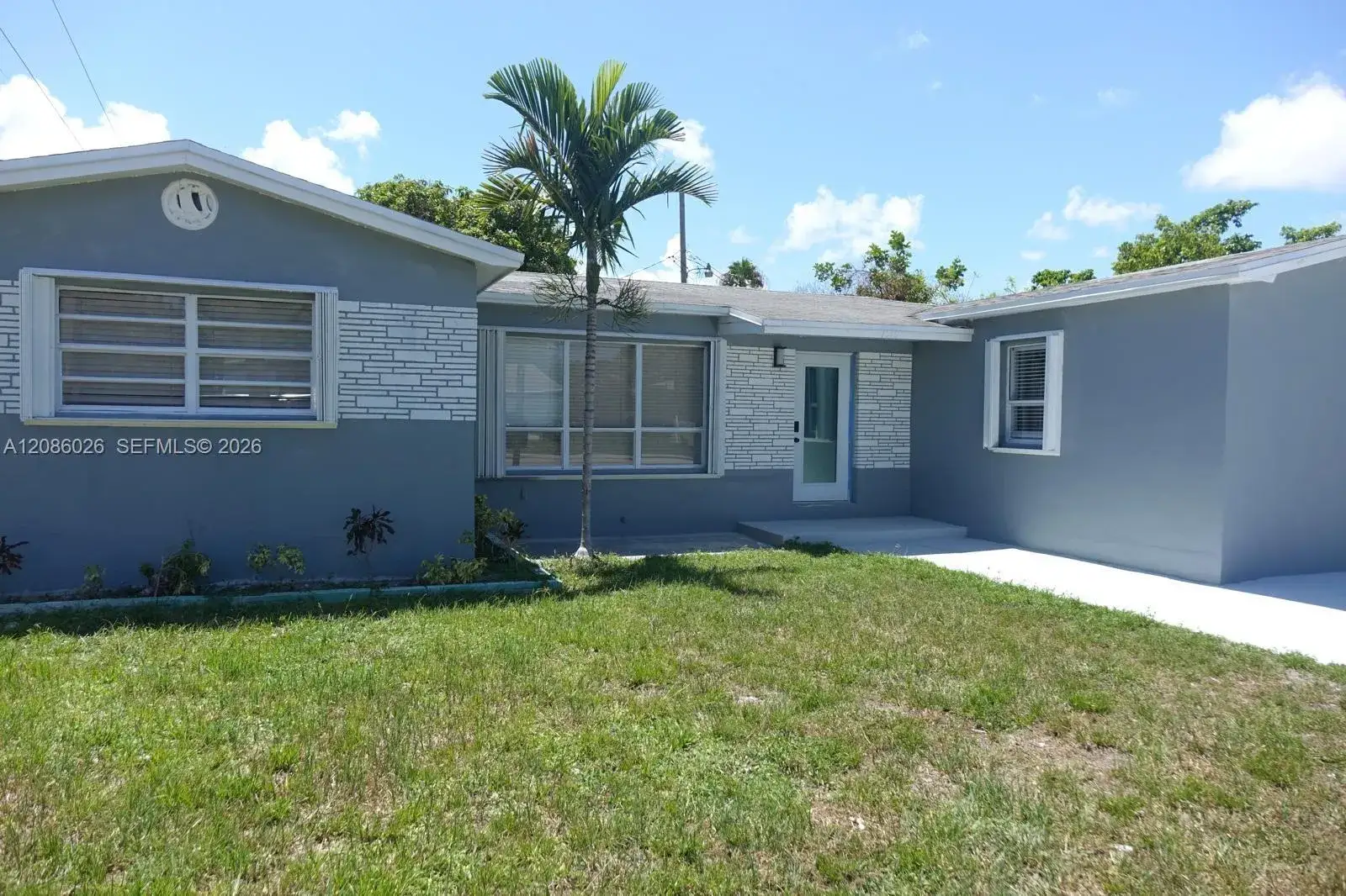 3 bedroom 2 bath Residential for sale at 1510 S 24th Ave, Hollywood FL 33020