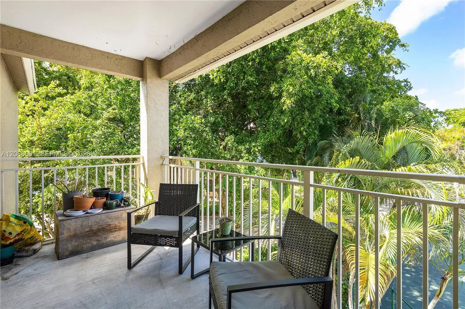 2 bedroom 2 bath Residential for sale at 1825 Palm Cove Blvd # 303, Delray Beach FL 33445
