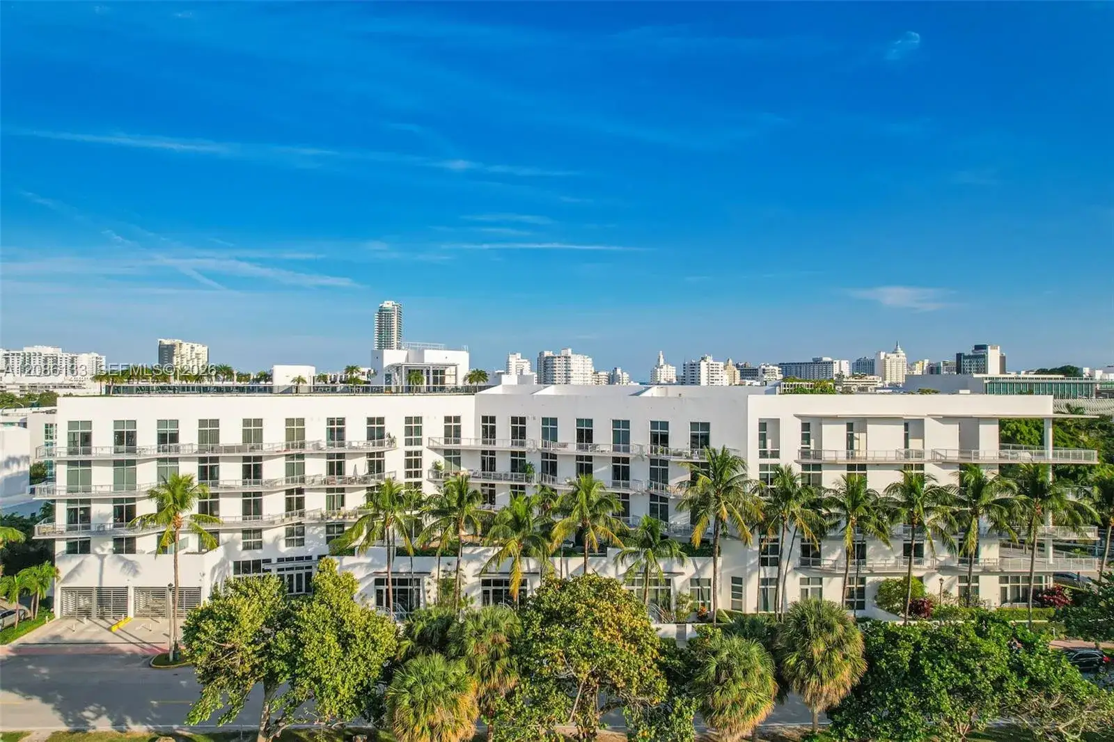 2 bedroom 2 bath Residential Lease for rent at 2001 Meridian Ave # 307, Miami Beach FL 33139