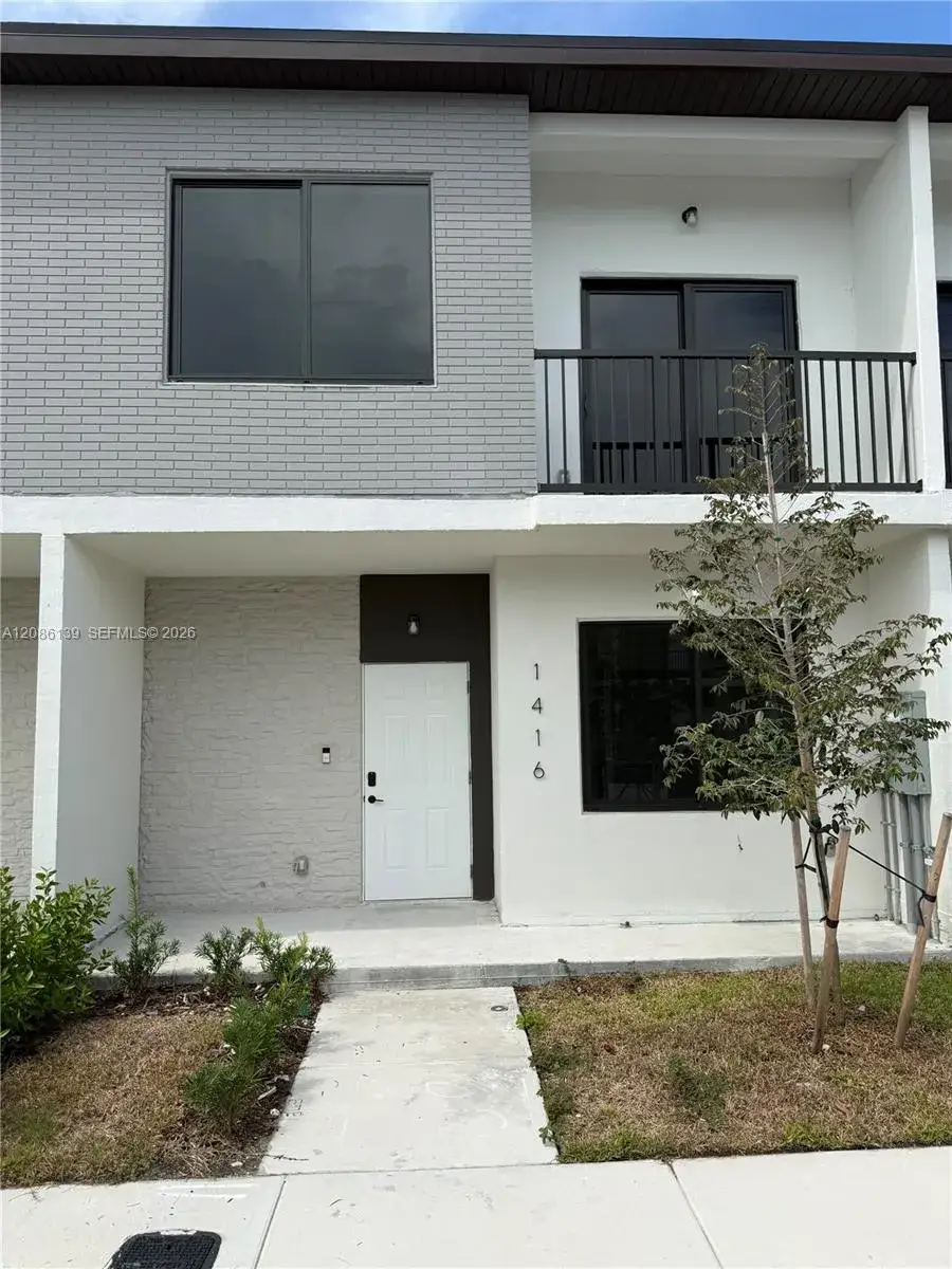 4 bedroom 2 bath Residential Lease for rent at 1416 NW 6th Ter, Florida City FL 33034