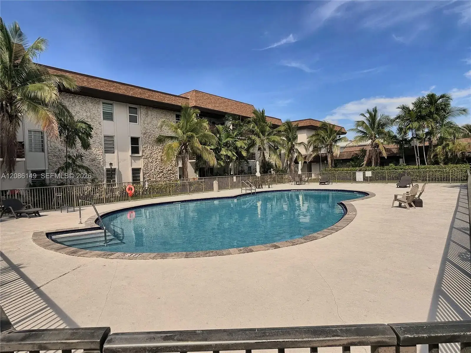 1 bedroom 1 bath Residential Lease for rent at 7477 SW 82nd St # C214, Miami FL 33143