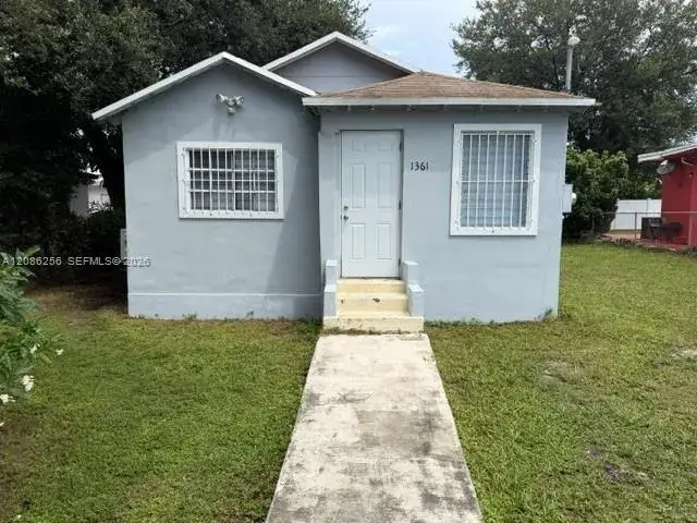 2 bedroom 1 bath Residential Lease for rent at 1361 NW 68th Ter # 1361, Miami FL 33147