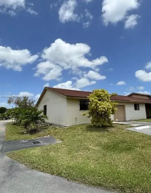 2 bedroom 2 bath Residential Lease for rent at 14013 SW 281st Ter # 14013, Homestead FL 33033