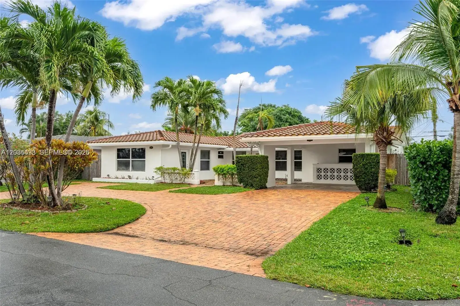 3 bedroom 2 bath Residential Lease for rent at 5340 NE 17th Ter # 1, Fort Lauderdale FL 33334