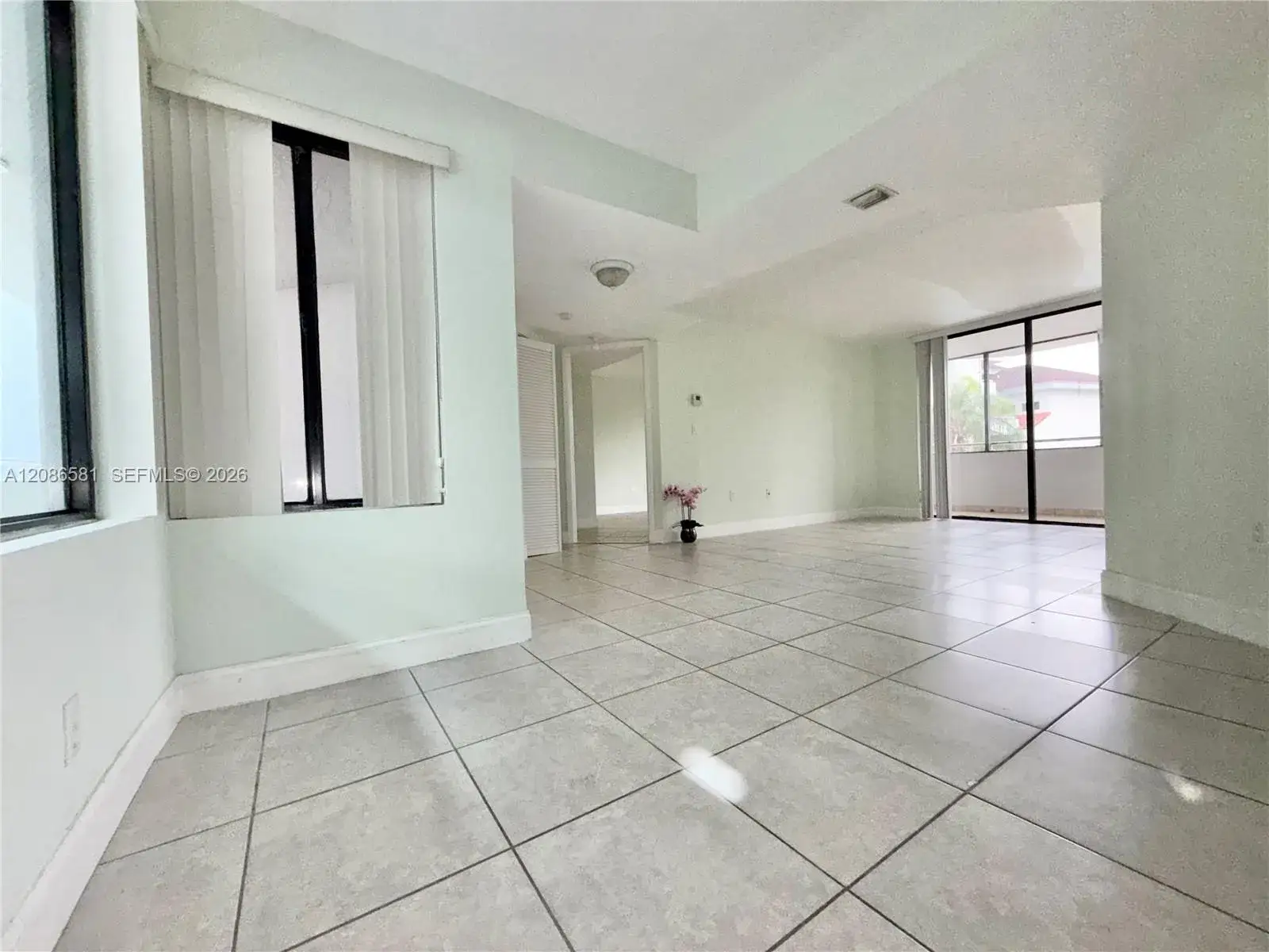 2 bedroom 2 bath Residential for sale at 8205 SW 152nd Ave # 310, Miami FL 33193